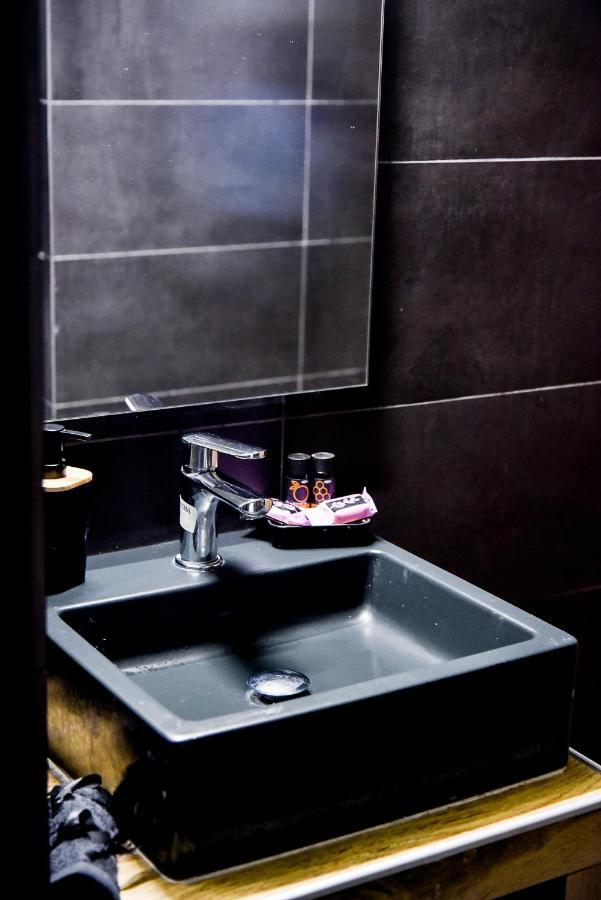 Home Plus Psirri Apartment เอเธนส์ ภายนอก รูปภาพ