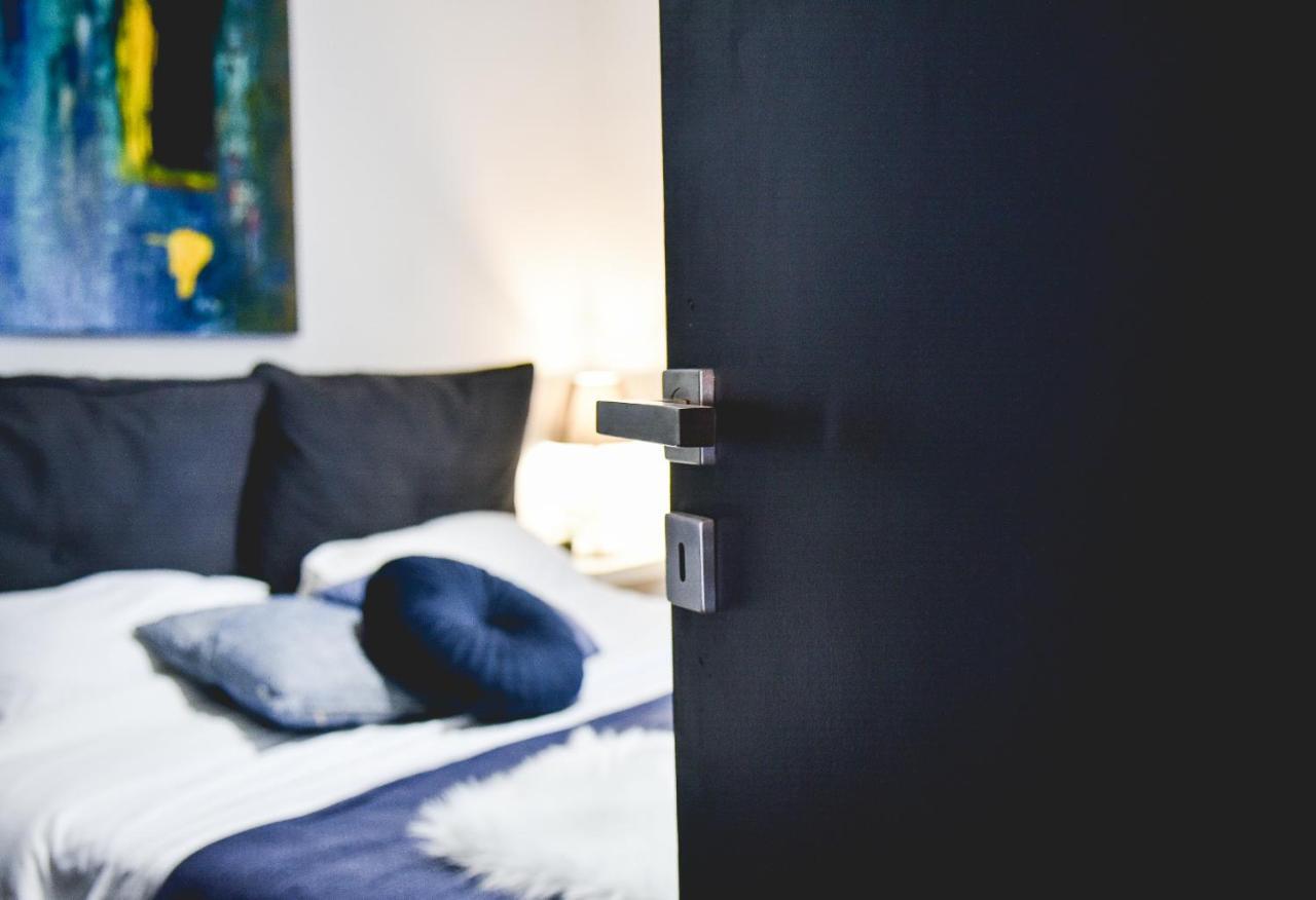 Home Plus Psirri Apartment เอเธนส์ ภายนอก รูปภาพ